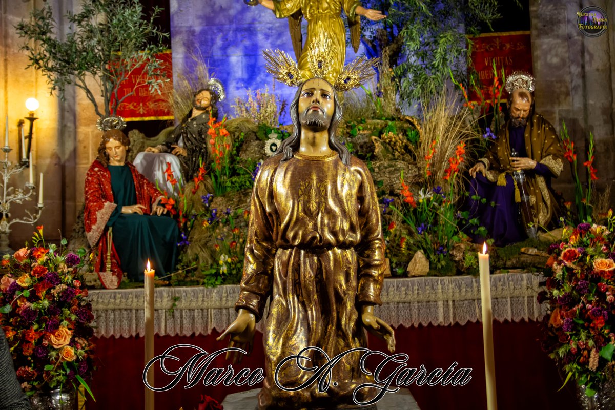 Nuestra Pasión en Fotografia: Besamanos Ntro Padre Jesús de la Oración en el Huerto nuestrapasionenfotografia.blogspot.com/2026/01/besama… <a href="/Cof_Estudiantes/">Cofradía de Estudiantes</a>