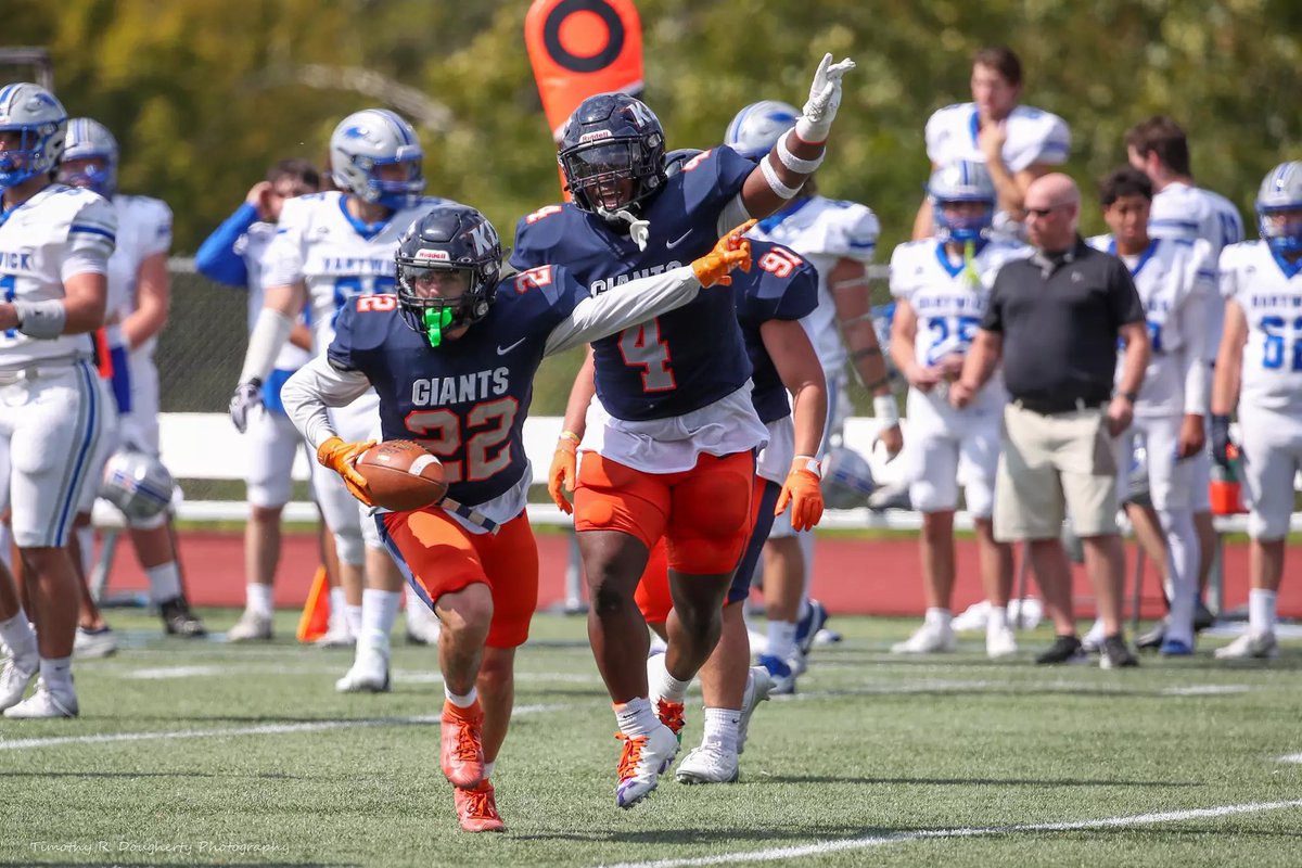 isaac_glasper's tweet photo. I will be attending Keystone College on January 31st! Thank you @KirwanCoach for the Invite, I’m excited to learn more about Keystone Football!! 
@DieruffFootball @Mitchell_lutte2 https://t.co/6ira91h7W6