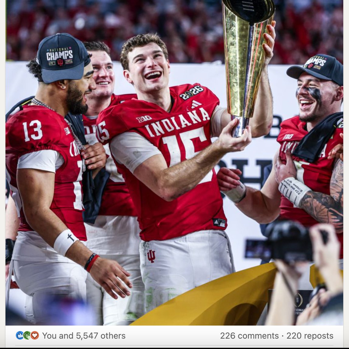 Amanda Christovich tweet media