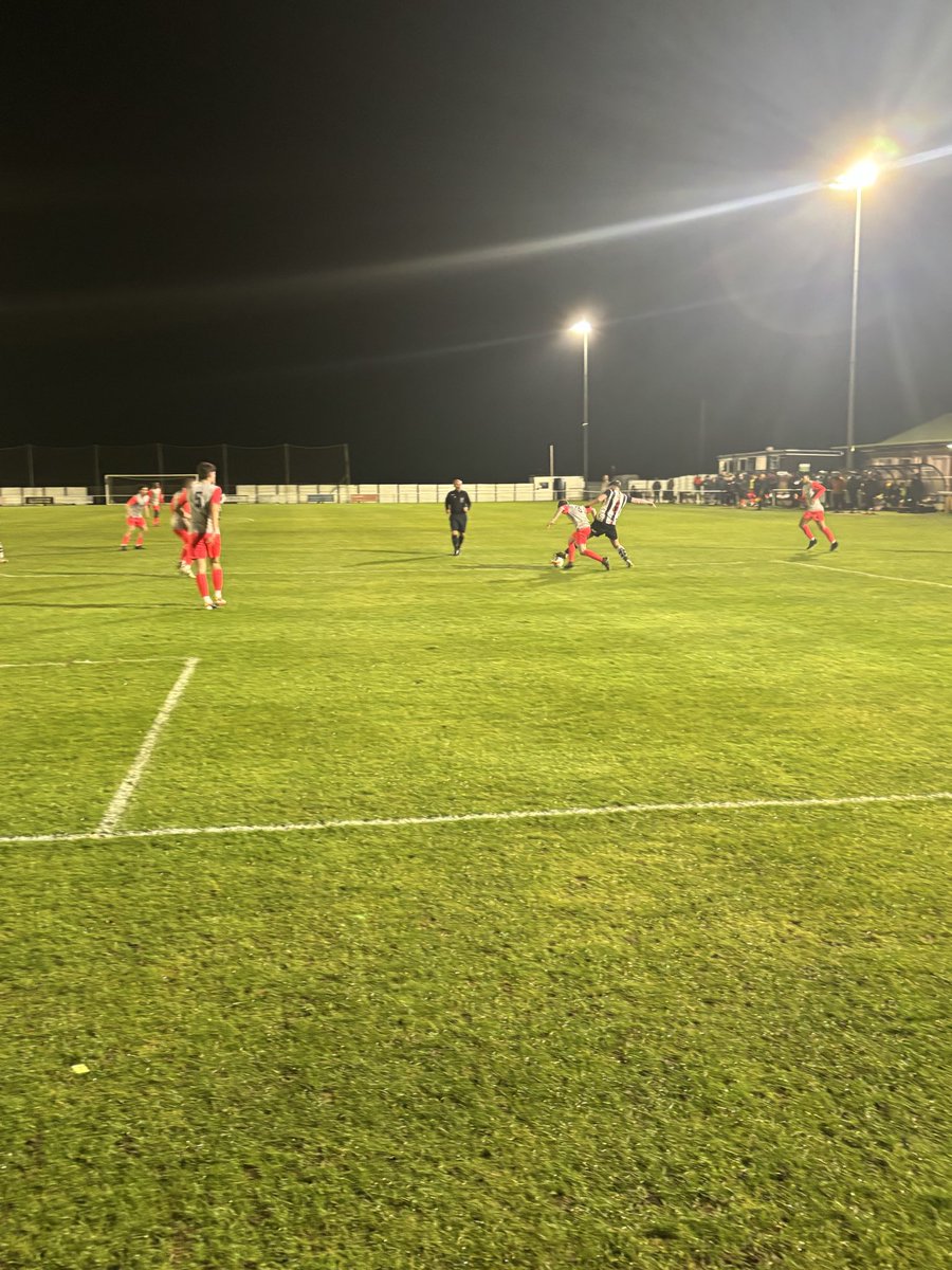 Paulbloomer3's tweet photo. 📆Wednesday January 21 2026
⏰19:45
🧮Game 114 25/26
🏟Cannon Park
⚽️@RetfordUnited 2-0 @southwellcityfc 
🏆United Counties League Division 1
🎟️£6
👥125
#groundhopping #nonleague #mightybadgers #utb #topoftheleague @utdcos with @MartinTosca @JoeSkelton10 @Topliss94 @vinnynolan https://t.co/DohiDODkMo