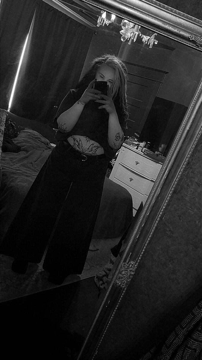 † ཐི 𝔧𝔢𝔰𝔰𝔞 ཋྀ † tweet media