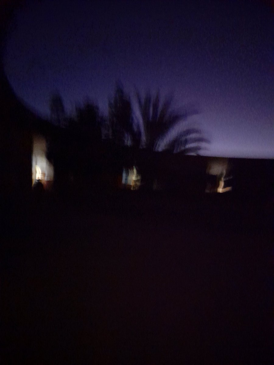 gtoslep's tweet photo. The sun isn't even up and I'm already questioning my life choices. 🚶‍♀️🌑 https://t.co/TpBLur0WP4