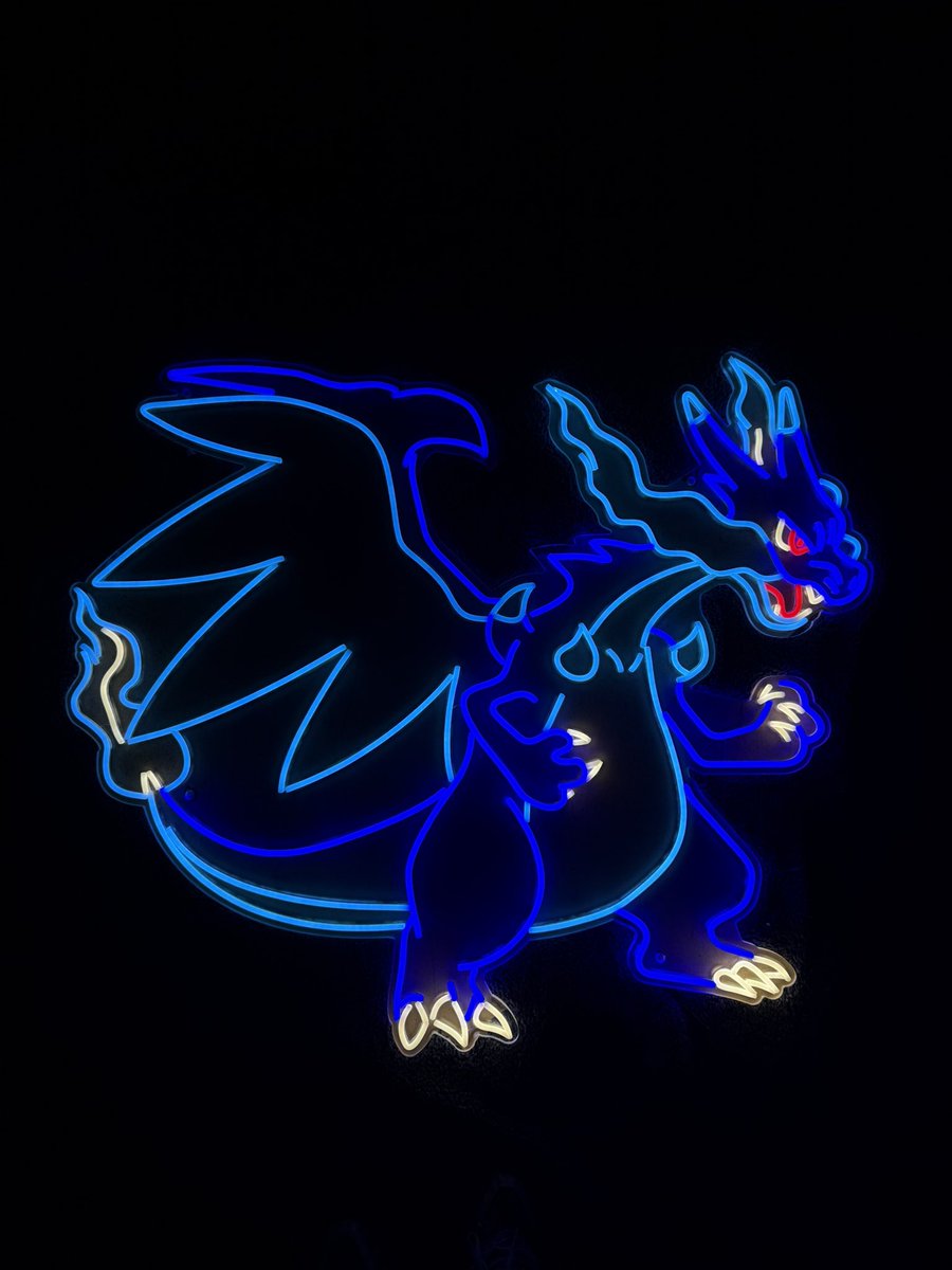 AmericanDadLive's tweet image. This took 9 hours to build. Please don’t let it flop.