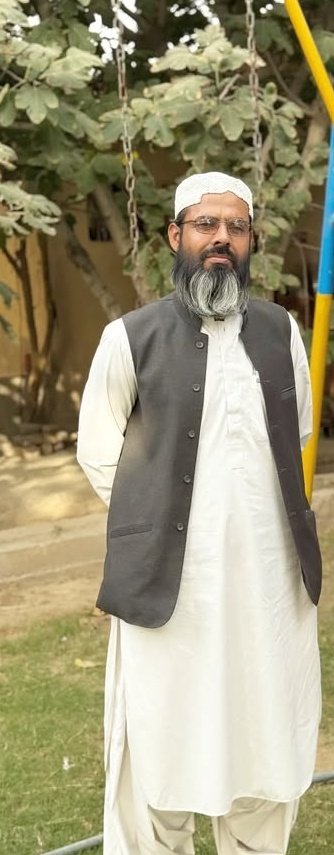 رات 2:30 بجے ہمارے گھر پر چھاپہ مارا گیا
سی ٹی ڈی، ایف سی، ایم آئی کے اہلکار جو پچاس سےزائد افراد پر مشتمل تھے سفید گاڑیوں سیاہ ویگو میں حسان کوزبردستی لاپتہ کر دیا۔حسان ایک پیش امام ہے۔ یہ ہمارے خاندان کا اس سال بیسواں جبری گمشدگی کاکیس ہے2020 میں بھی 15 ماہ تک لاپتہ رہ چکا ہے