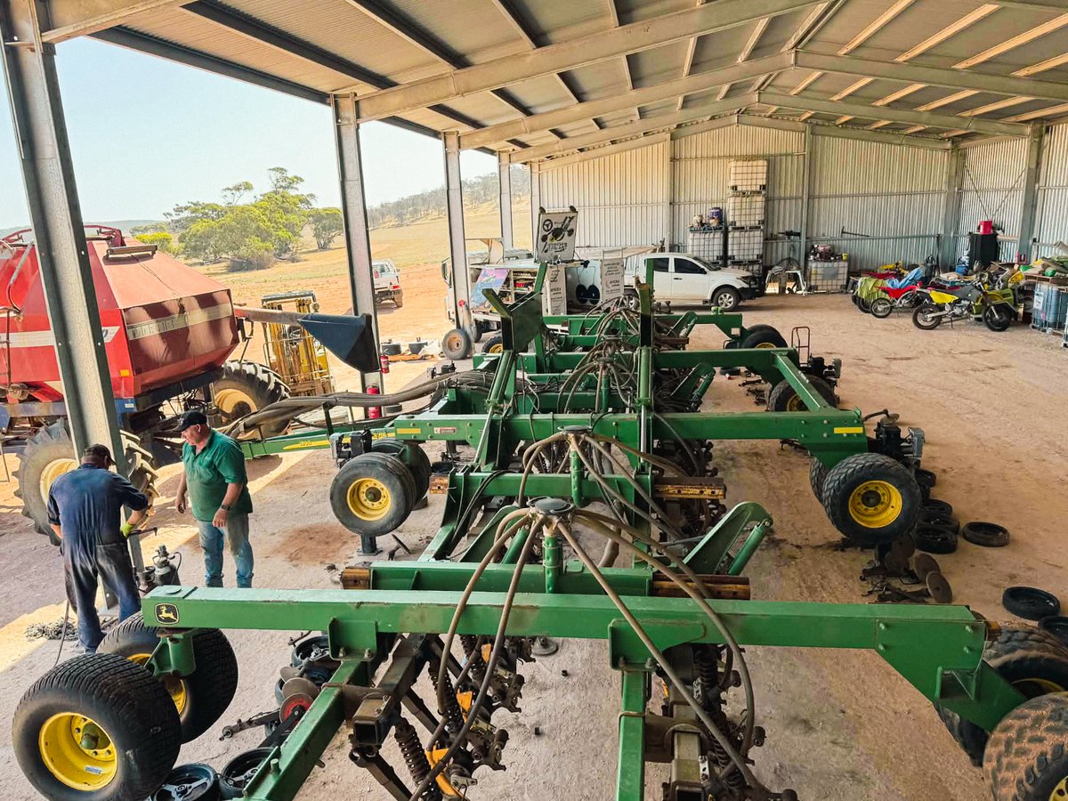 Aricks Australia tweet media