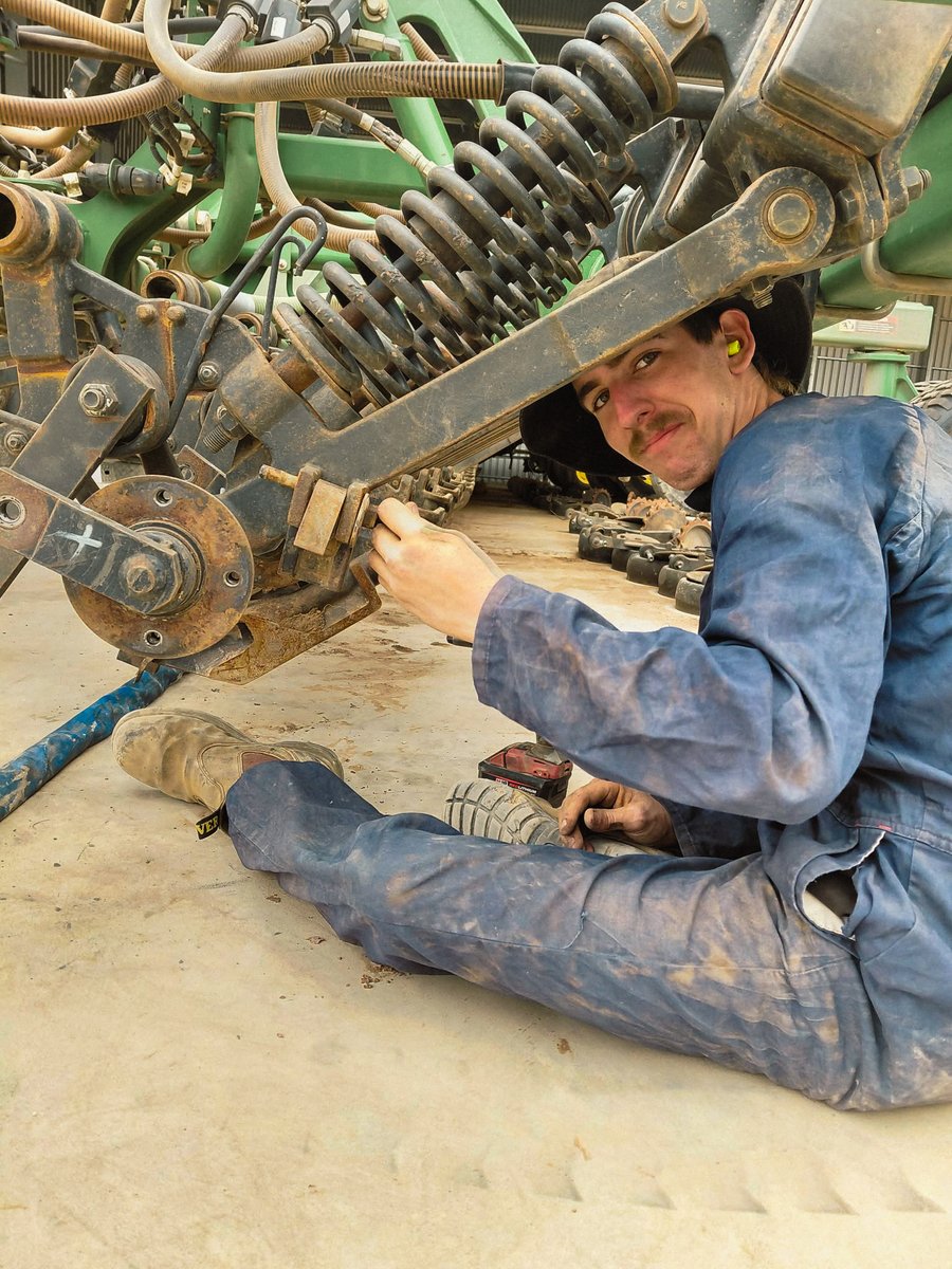 Aricks Australia tweet media