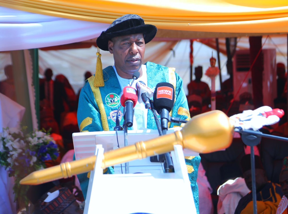 Muhammed528048's tweet photo. Hon. Muhammad Zakariya Dikwa Jr's car promise remains unfulfilled, @ProfZulum
 @officialSKSM
 @OfficialAPCNg
 – please help deliver! #APCpromise @officialABAT @SenRemiTinubu @NGRPresident @OfficialAPCNg @APC_News @BBCBreaking @honbetara1 @dauda_iliya @KashimSM #APCrenewhope2027 https://t.co/YXzdUbscZO