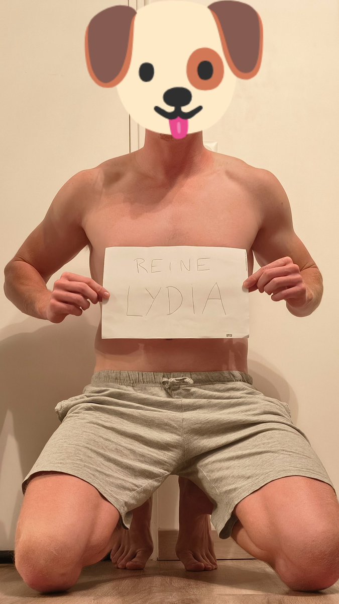 elqueen92's tweet image. Qu’est ce qui y’a de si compliqué que d’être un bon toutou à sa reine comme ce gros faible que je domine 

#moneyslave #paypig #moneymiss #soumis #domina