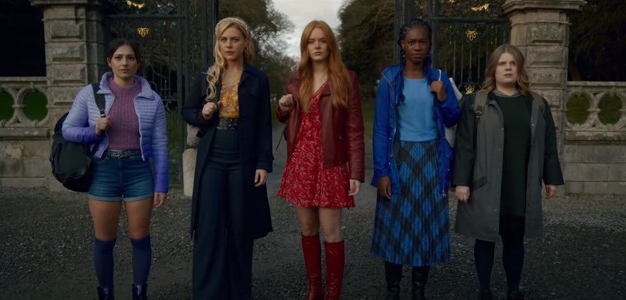 PopBase's tweet image. ‘Fate: The Winx Saga’ premiered 5 years ago today. 

It was cancelled after 2 seasons.