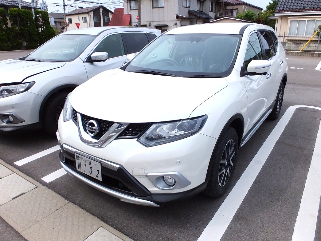 koutan_syougai's tweet photo. 実習車のヘッドライト
正解は、 #日産 #エクストレイル(#NT32)でした。
#新潟工業短期大学 #自動車 #生涯学習 #自動車整備士 #メカニック #車好きと繋がりたい #バイク好きと繋がりたい #新潟県 #新潟市 #新発田市 #聖籠町 #胎内市 #村上市 #阿賀野市 #長岡市 #三条市 #佐渡市 #クイズ #ヘッドライト https://t.co/UtUADHOqzd