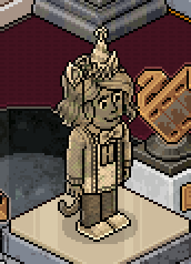 What if you could get a statue of your Habbo as a collector's bonus? 😱

In 2015, for Habbo's 15th anniversary, an incredible event took place with contests offering great prizes (small trophies) and the honor of being inducted into the Habbo Hall of Fame 

Many of us waited for