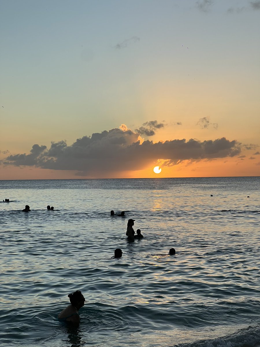 johnceds's tweet image. Gracias señor por todo.