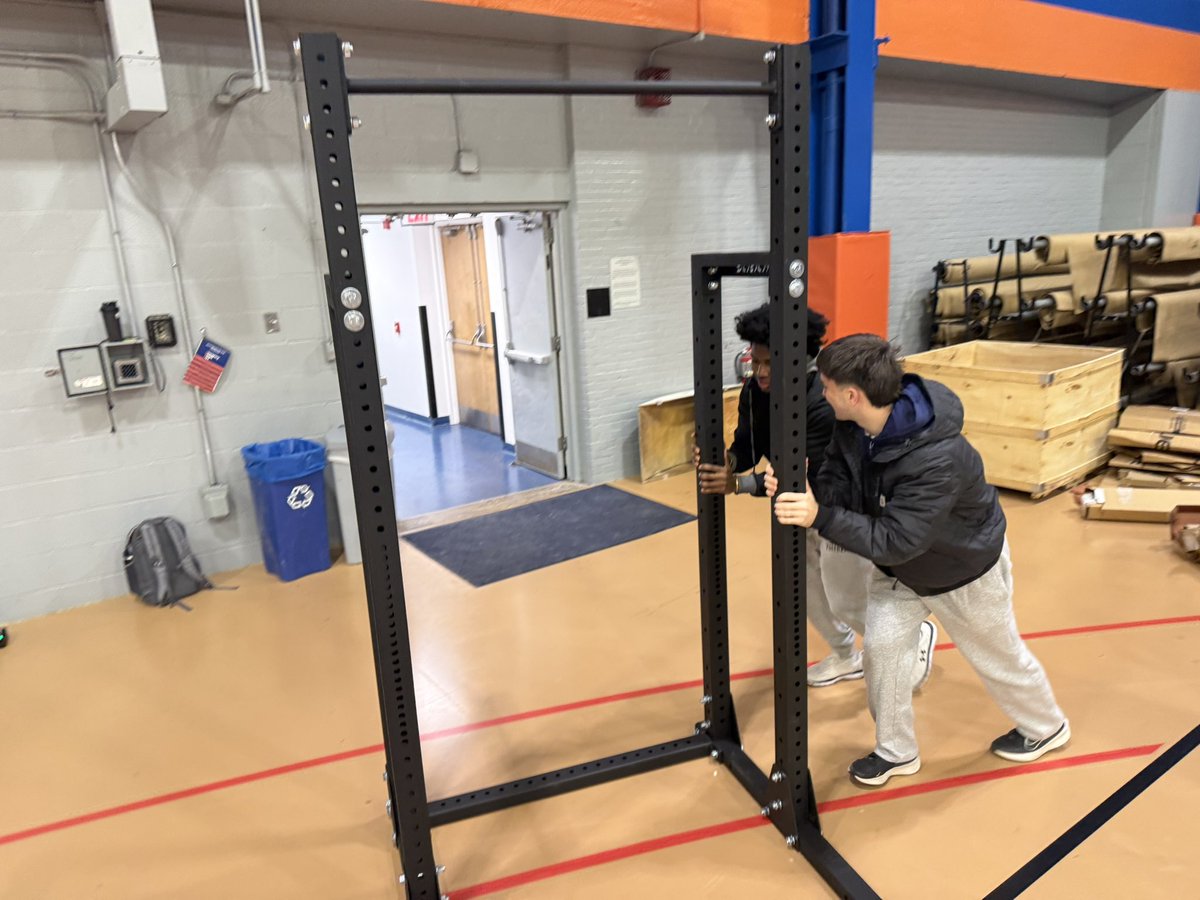 Coach_MikeGreen's tweet image. New Varsity Weight Room loading. Many hands makes light work with @GburgFB 
#BeGreat #GoBullets