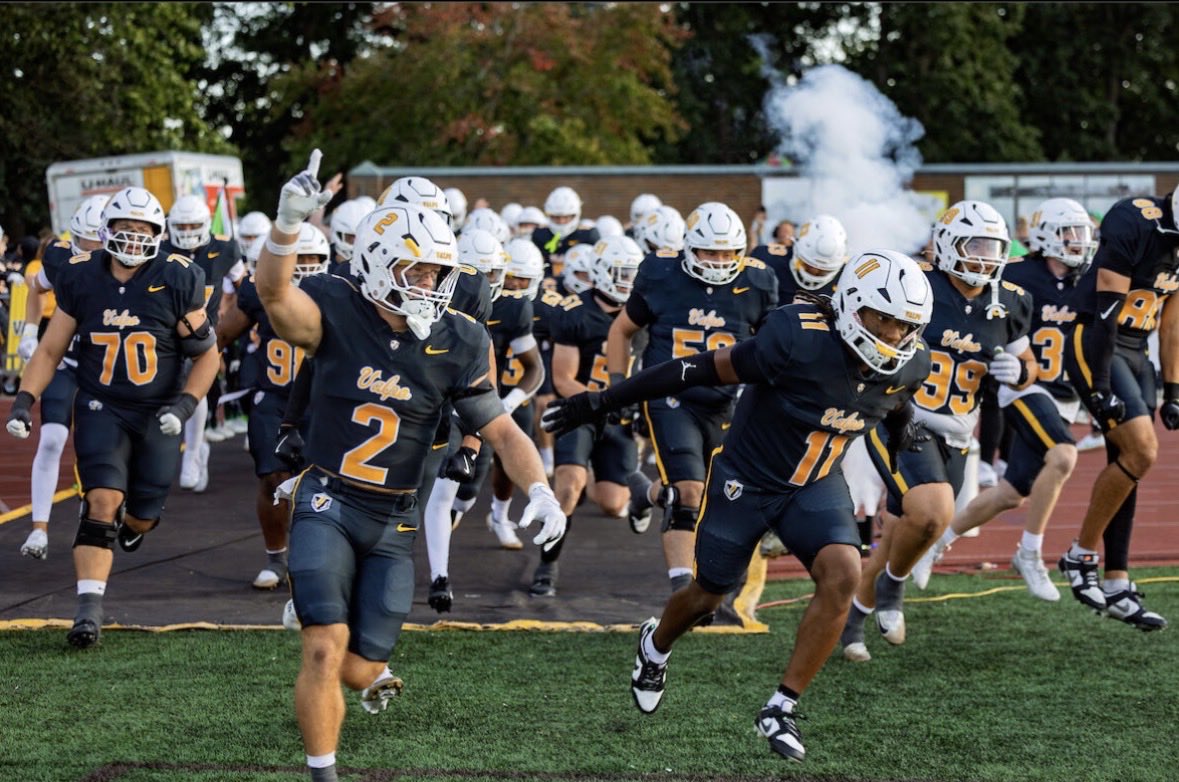 Gavin Jones tweet media