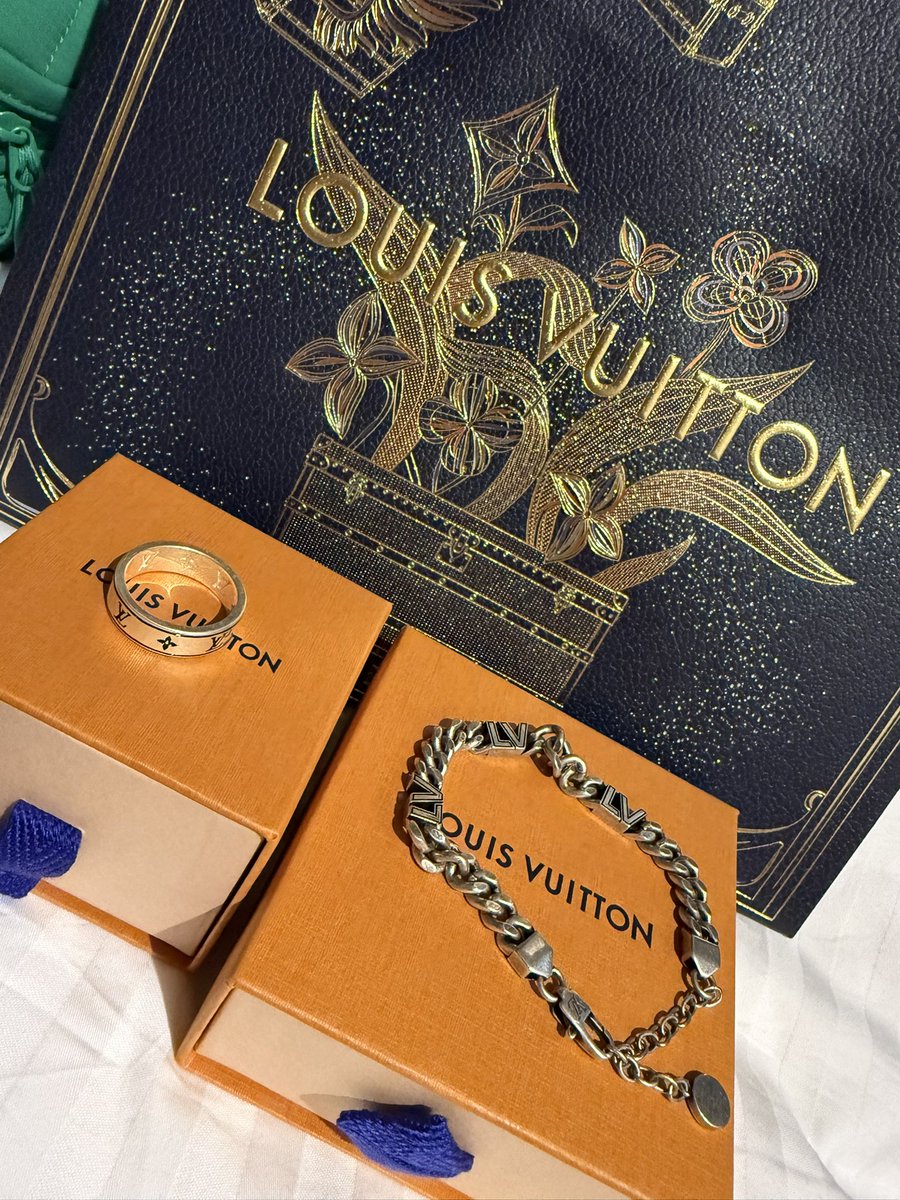 まつ　.edge🦭 tweet media