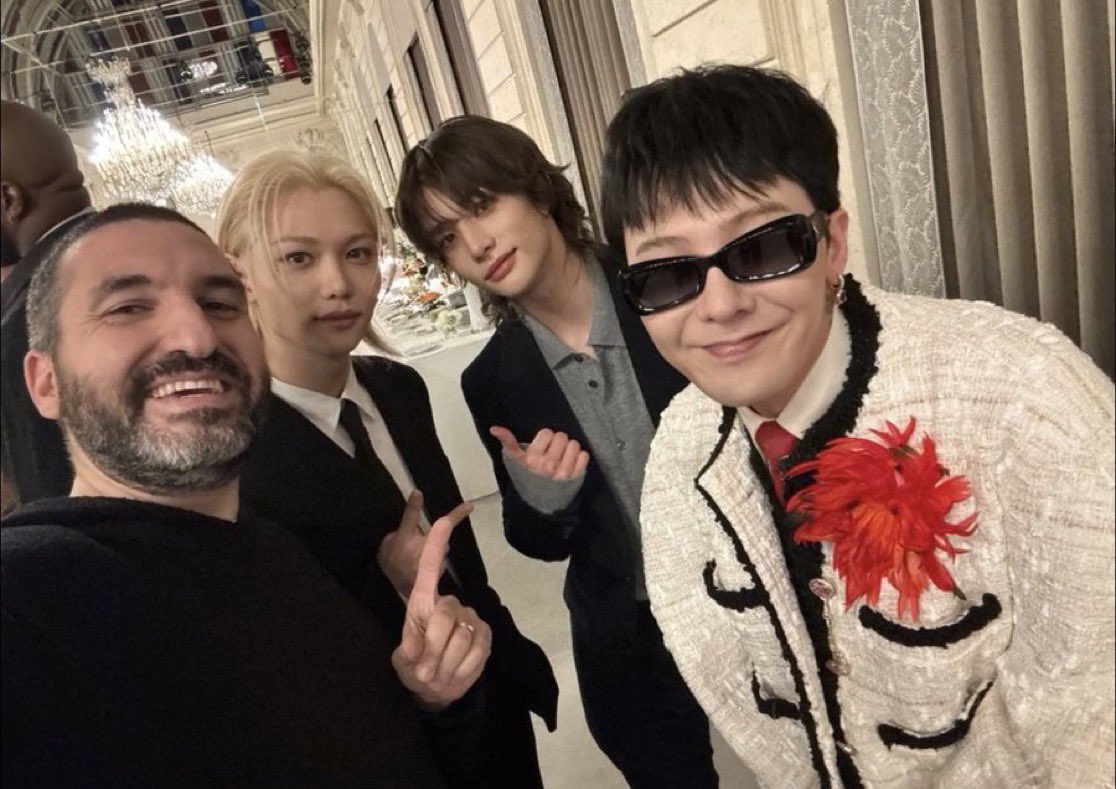 Ibrahim Maalouf shares a photo with #Hyunjin, #Felix and G-Dragon ahead of their performance at Le Gala Des Pièces Jaunes in Paris!🇫🇷