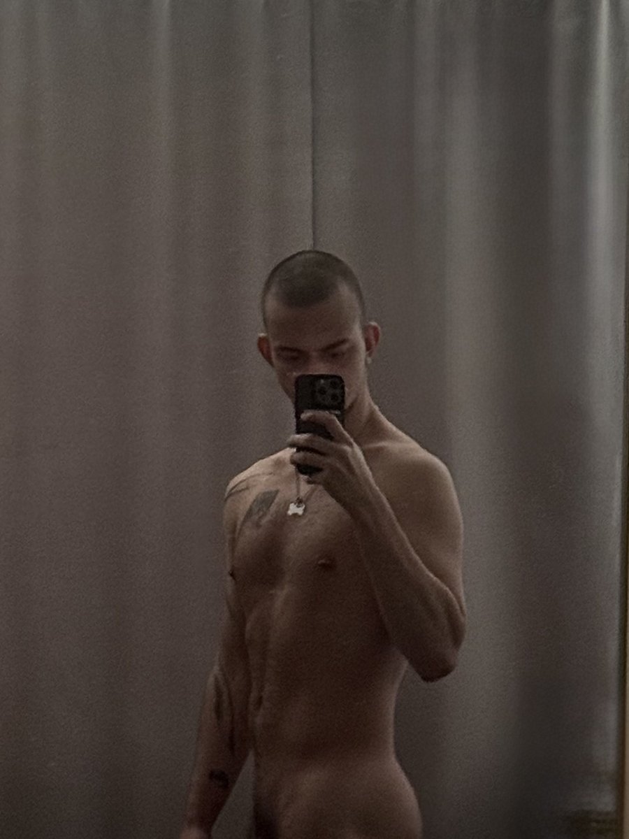 simiens_'s tweet photo. #нюдсочетверг  
Скоро буду в прайме
Пока в ахуе https://t.co/78HFwTrObm