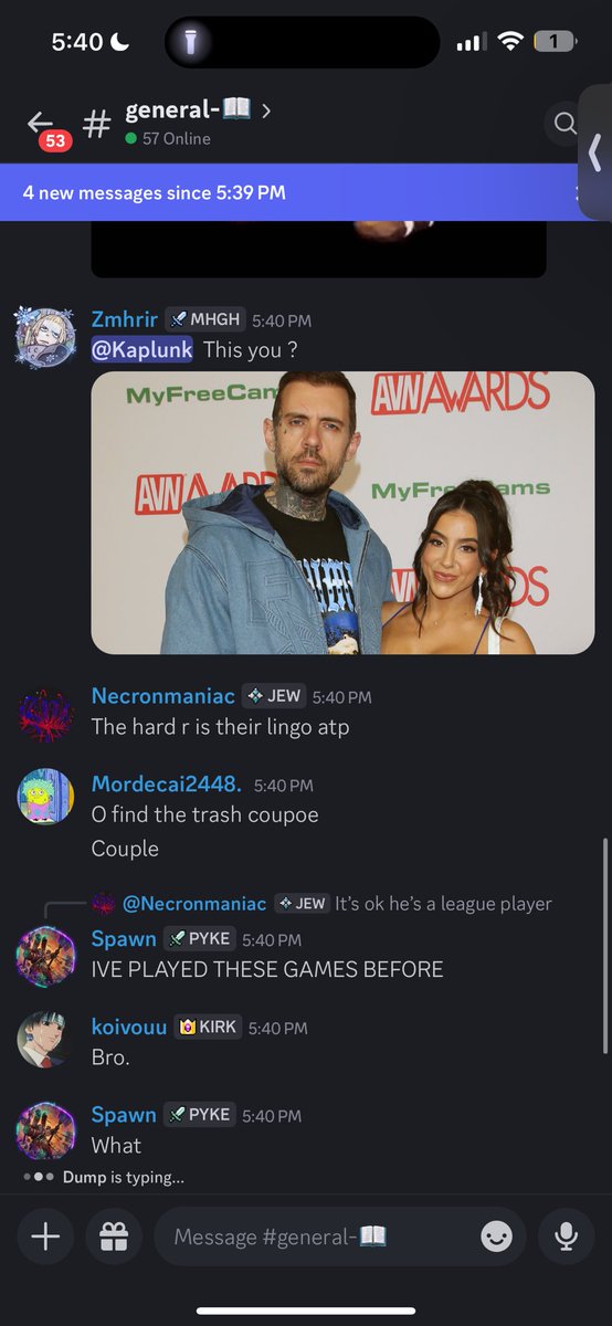 Maximiliosa tweet media