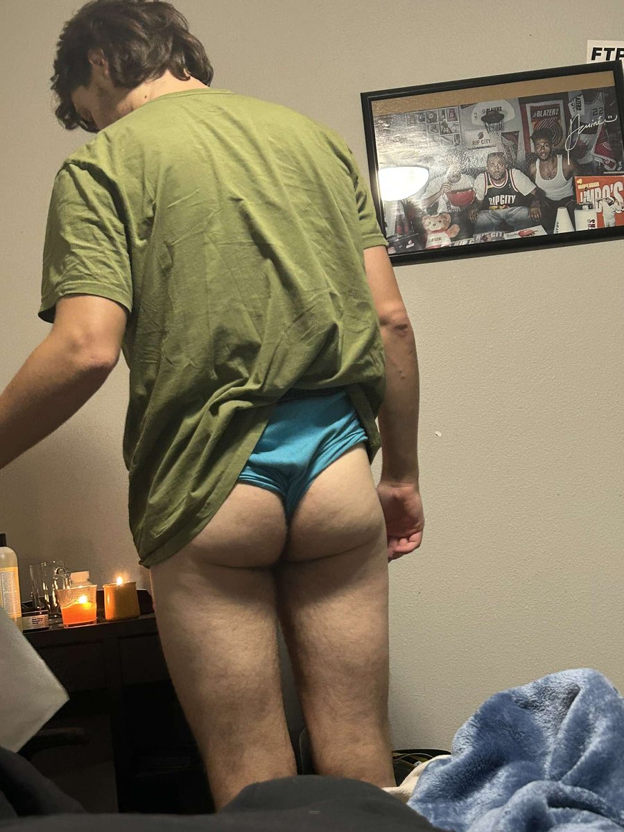 What do you want to see more of on Patreon?? Let me know ⬇️ 

patreon.com/CreamyItalian?…