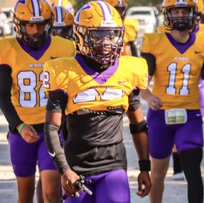 Jayvonbolds's tweet image. Hey I hope everyone having a amazing day I want to tell you all that I will not be playing football anymore I want to say thank you to all of my coaches that helped me with everything, it’s was a honored to play the sport, I will be doing track and field 

4-22 OUT 
LLG-BABY🖤💚