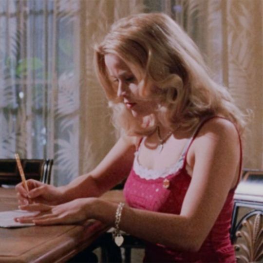 i4sdamariss's tweet image. #studytwt #collegetwt 👼

— 2008 💌
𖹭.ᐟ 1° ano cursinho, pós ensino médio :)
⋆𐙚 ̊. vestibulanda de psicologia 🪽