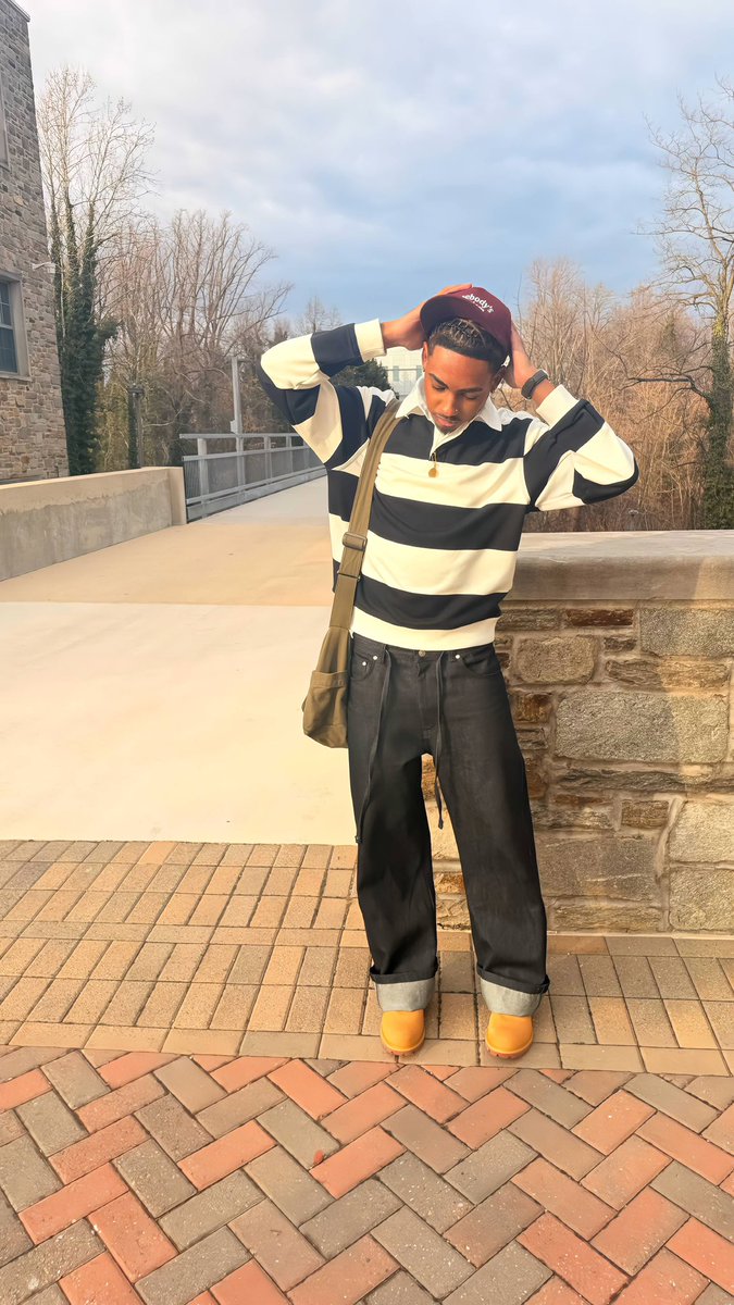 nottbxrtii's tweet photo. Spring Semester⭐️ https://t.co/ZZbvOwP8Ph