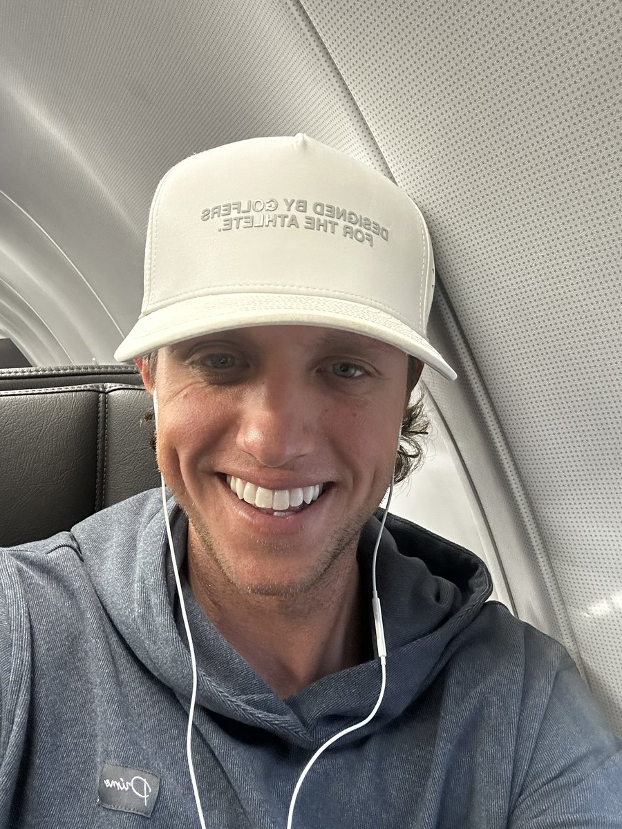 Grant Horvat tweet media