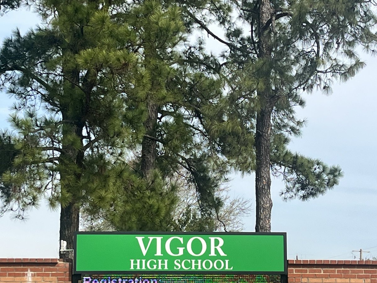 CoachJMann919's tweet photo. 🐺🔗⚔️ #VIGOR #PRICHARD #BTE #BATTLEREADY #SACKCHASERS https://t.co/3kXGIW32TZ