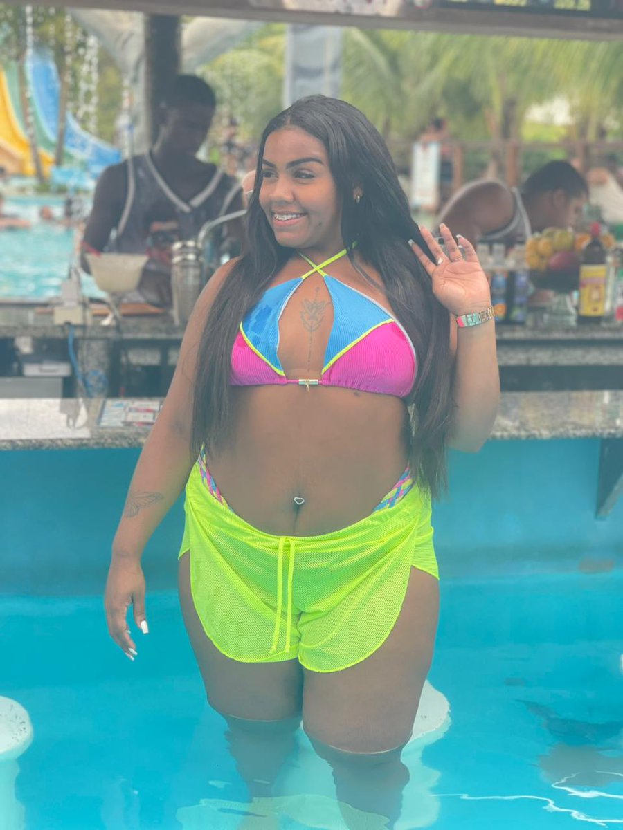 Sou feita de cicatriz é gratidão 💚