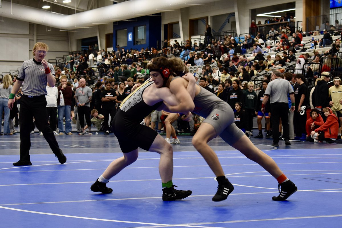 WesternSportsPk's tweet photo. The mats have been in action non-stop at WSP! It’s been an incredible couple of weeks hosting @USAwrestlingUT for the Christmas Clash and The Rumble. Take a look at some shots from both tournaments! https://t.co/4zE9pYTeTx