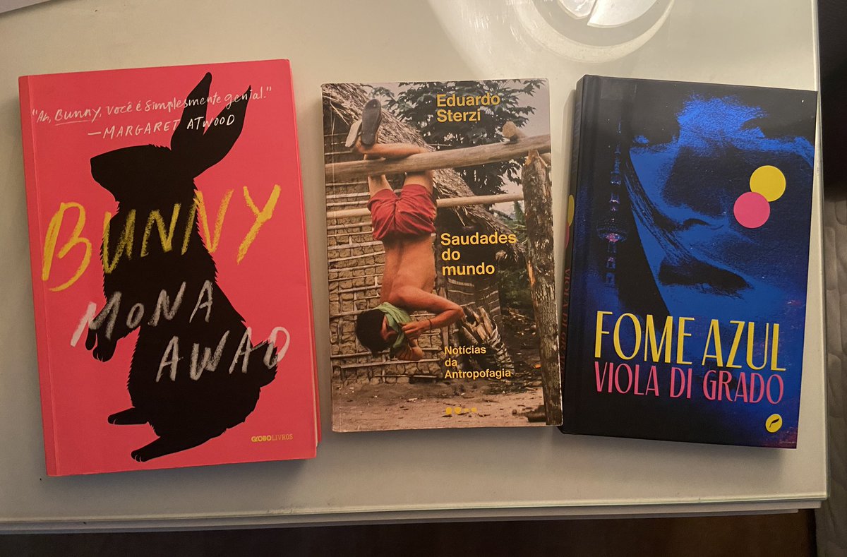 gatotices's tweet image. fui so dar uma passadinha no sebo hoje ⭐️