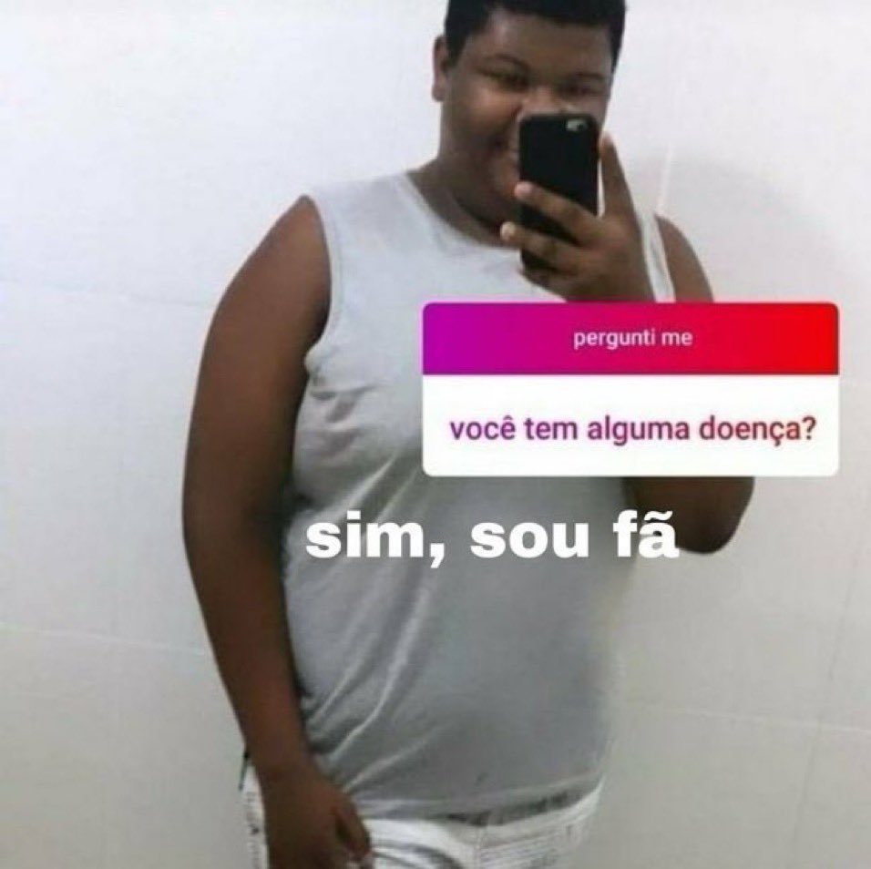 Off: a Netflix foi grandiosa demais e boa de marketing ao chamar o maior casal de rebelde, o soco na motorola que deixou passar a chance de fazer o v3 rosa com a Anahi durante a tour