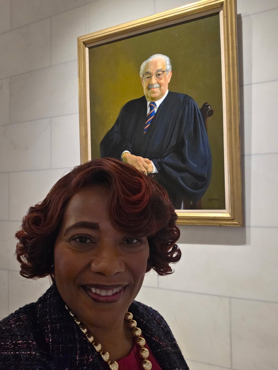 BerniceKing's tweet image. Today, I was present in the Supreme Court to support my Spelman Sister and friend, Federal Reserve Governor Lisa Cook, who requested my presence at the Donald J. Trump, et al. v. Lisa D. Cook hearing.

As a child, I dreamed of becoming the first female Supreme Court Justice.…