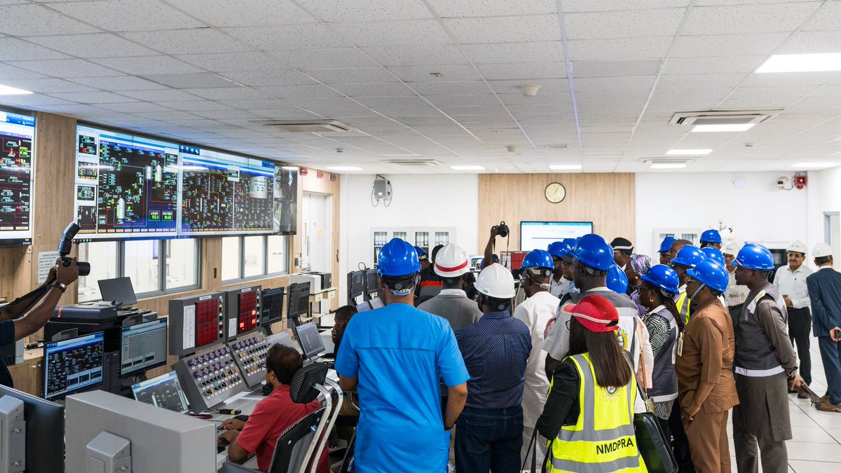 1- NMDPRA’s Engr. Saidu Mohammed, on Wednesday visited Indorama Eleme Petrochemicals Limited in Rivers State to assess firsthand the operational status, infrastructure availability and performance of critical assets within the midstream and downstream petroleum sector.