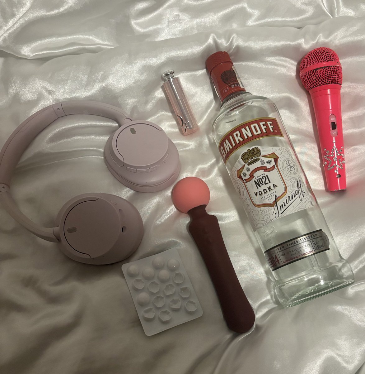 guccirry's tweet image. Aperture starter pack!