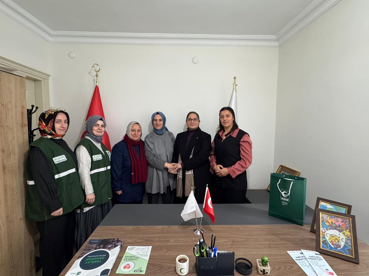 Yeşilay Sancaktepe Şubemizi ziyaret ettik. Misafirperverliği ve kıymetli çalışmaları için Yeşilay Sancaktepe Şube Başkanımız  <a href="/ulkiyetoptas/">Ülkiye TOPTAŞ KINAY</a> teşekkür ediyor, bağımlılıkla mücadelede yürüttükleri özverili çalışmalar için başarılar diliyoruz…