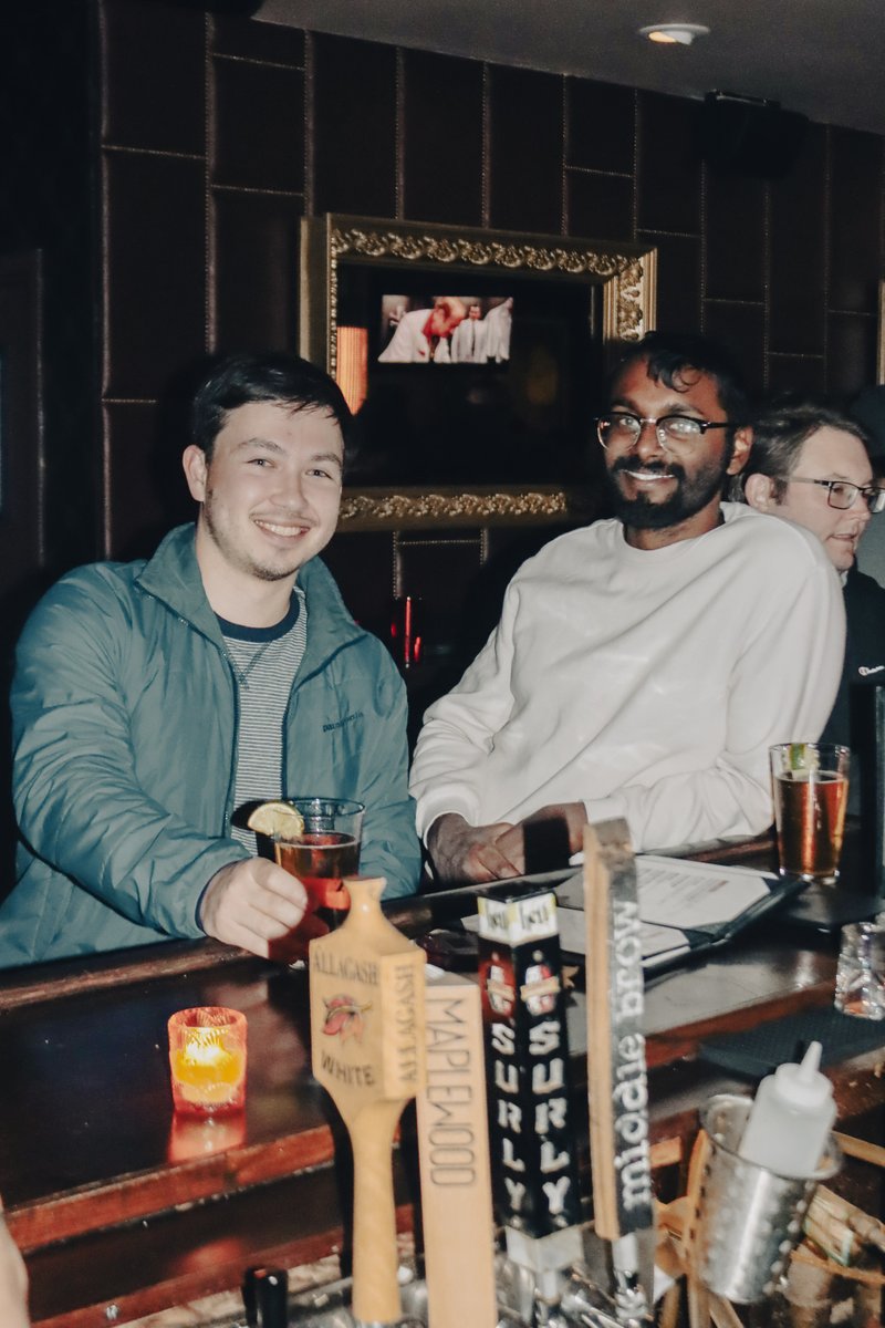 Survived the workday, time for a reward

📸: @anukaphotos