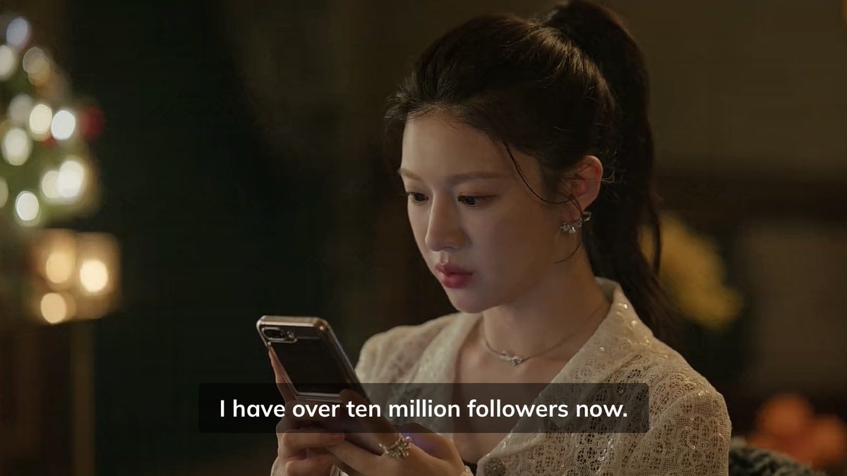 midseonnmar's tweet image. the parallels between #CanThisLoveBeTranslated &amp;amp; real life are unreal. in japan, jungie found 4-leaf clovers &amp;amp; gave them to seonho to bring them closer; in canada, they miss the aurora while filming but see it on the way home; today, jungie hits 10M followers just like muhee🩵🍀