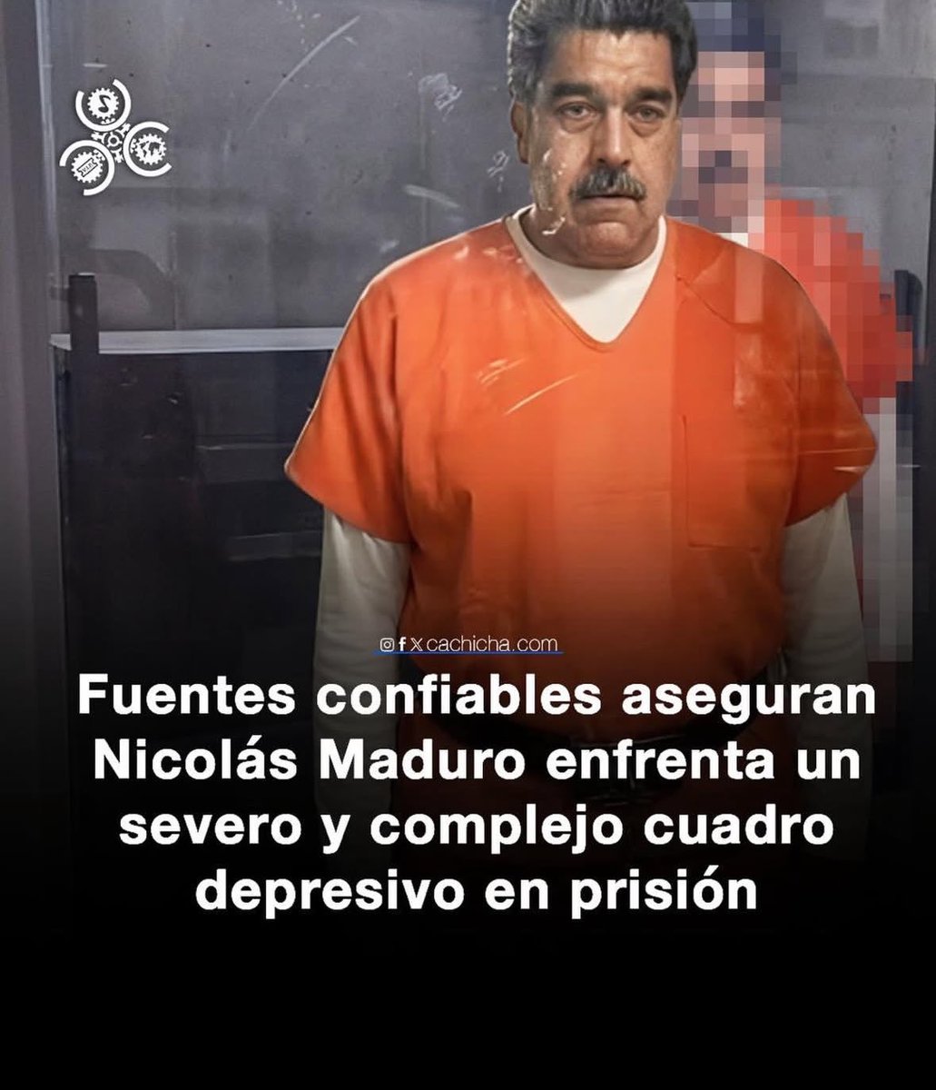 ArgiroCasta888's tweet image. Cuando esté desvelado que se  ponga a calcular mentalmente cuánto valen al cambio de hoy las 130 toneladas de oro que tenía en Suiza y cuánto se tardaría metiéndose esos lingotes por el culo. 
Malparido.