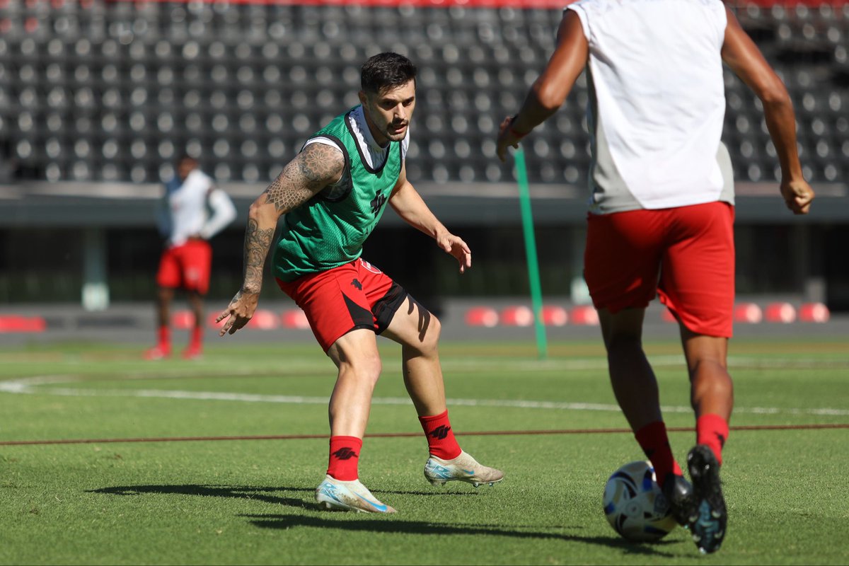 Newell’s Old Boys tweet media