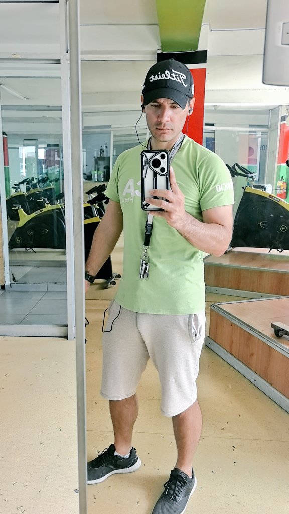 Josué Izaguirre (@jizamac_) on Twitter photo 