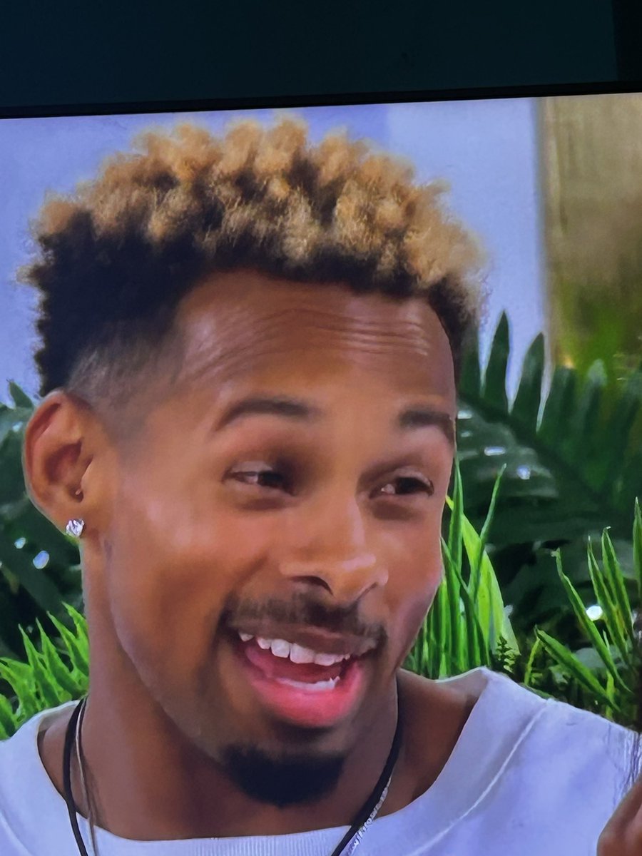 Anyone else getting Coach from New Girl vibes from Konnor?

#loveislandallstar #LoveIslandUK