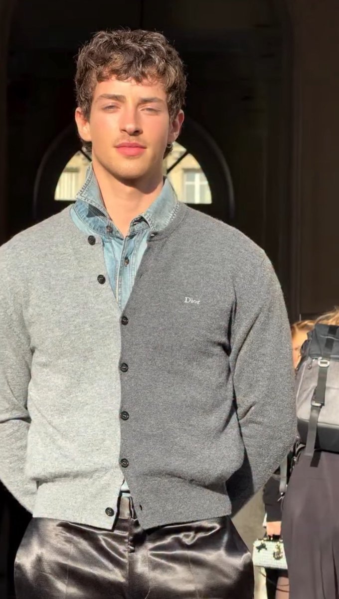 Manu Ríos stuns for Paris Fashion Week.