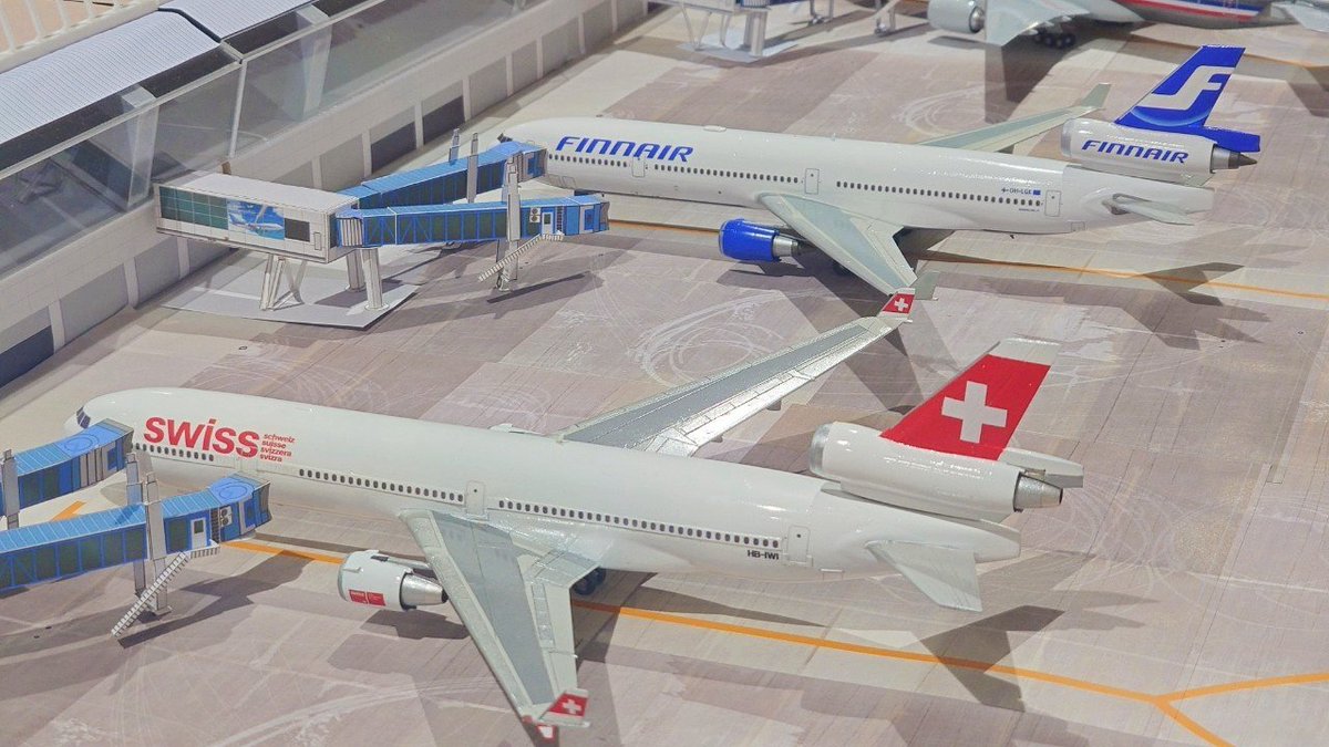 旅客機プラモフェス tweet media