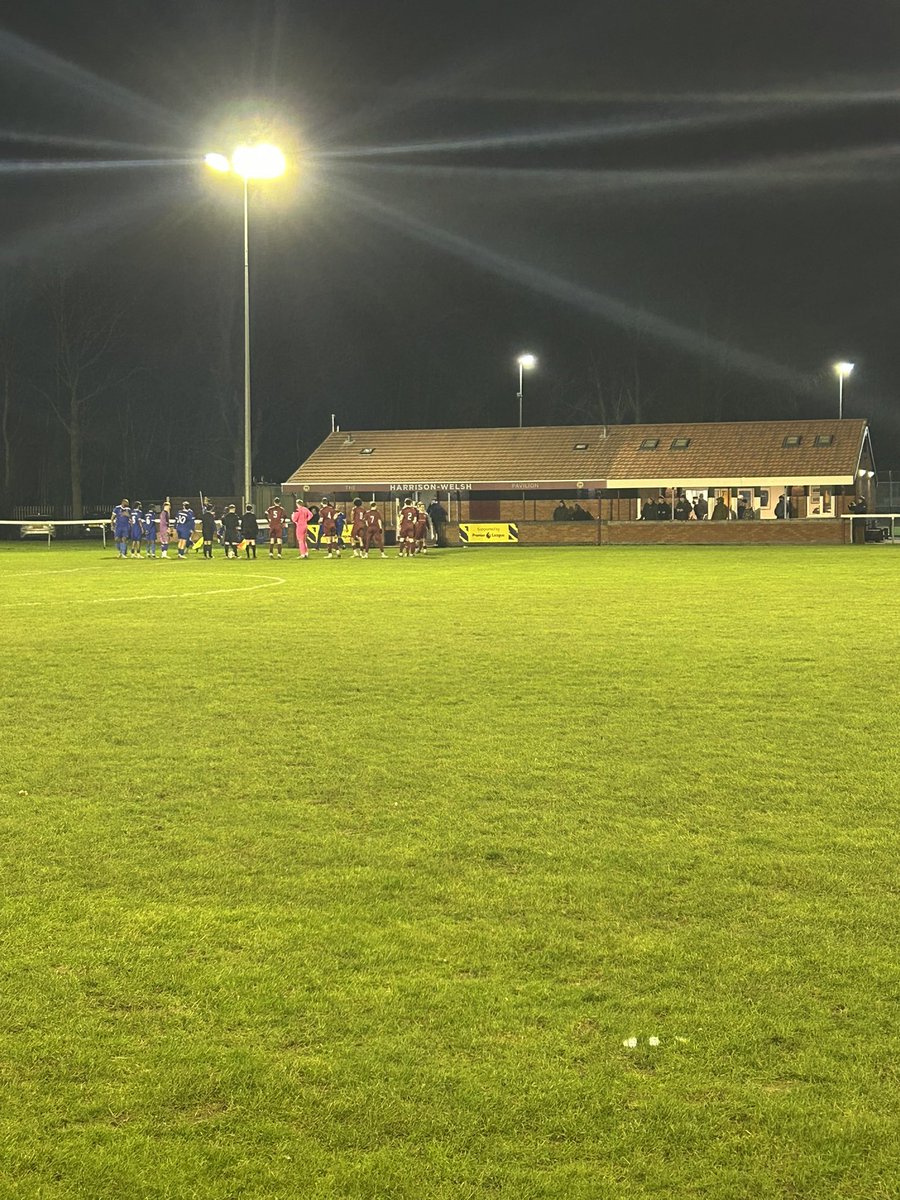 davidhen87's tweet photo. Great Night @CheadleNomads and a brilliant 5-0 win.
Great catching up with @GMNonLeague 
Ground 24 ✅ https://t.co/gtNnRrf06d