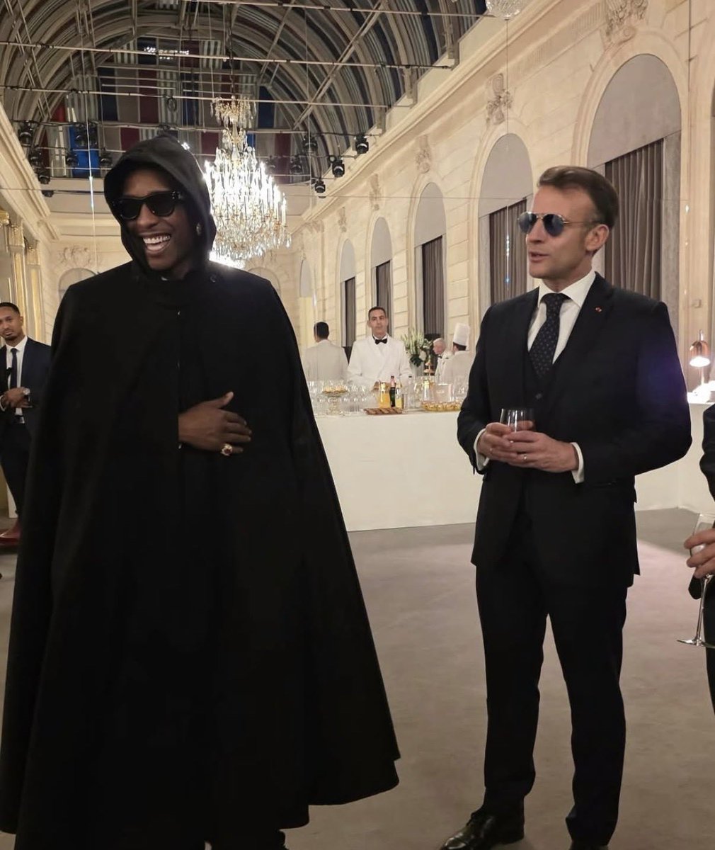 🚨 A$AP ROCKY ÉTAIT AVEC LE PRÉSIDENT FRANÇAIS EMMANUEL MACRON CE SOIR !

C’EST DONC ÇA LE MULTIVERSE ? 😭
