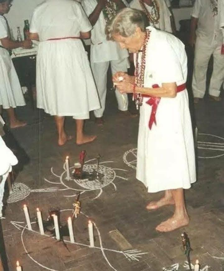 OrixaEncantado's tweet image. Envelhecer servindo ao Axé é virar uma grande ancestralidade!