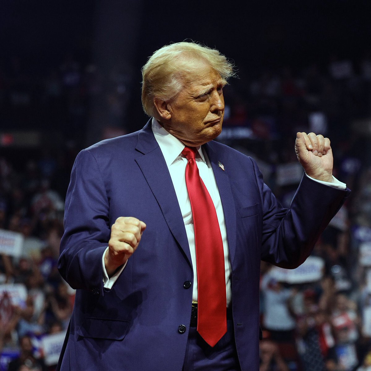 TRUMP, GRÖNLAND TOPRAKLARINI SÖKÜP ALDI: Amerika Birleşik Devletleri ve Grönland arasında varılan çerçeve anlaşmasına göre, ABD'nin Grönland'daki bazı küçük bölgeler üzerinde egemenliğini tesis ederek kendi askeri üslerini kurmasına olanak tanınacak…

Yani ABD, Grönland’dan