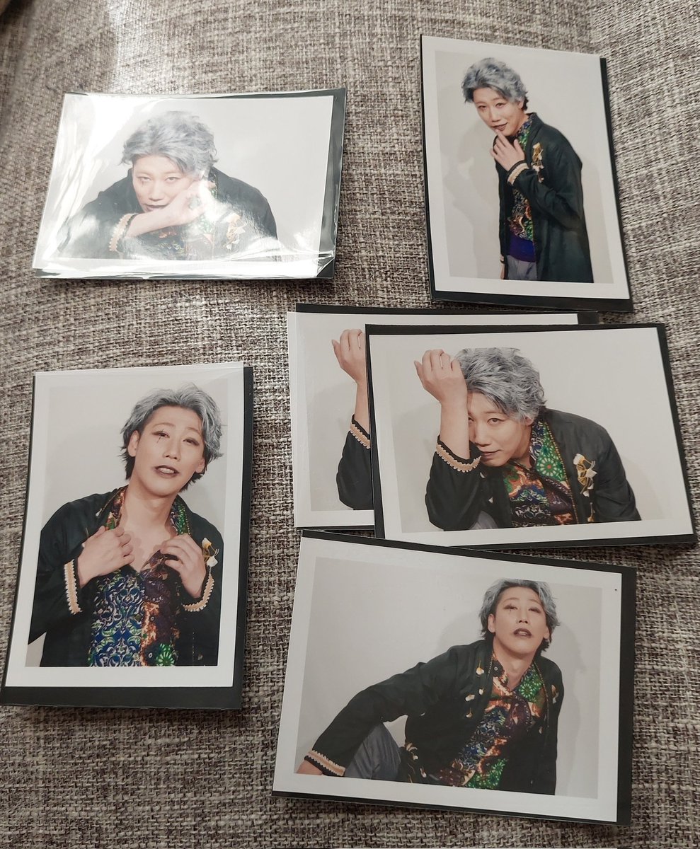 ごみっくす6 グッズ。 ミニブロマイド5種そろったけど、サイン入りを5