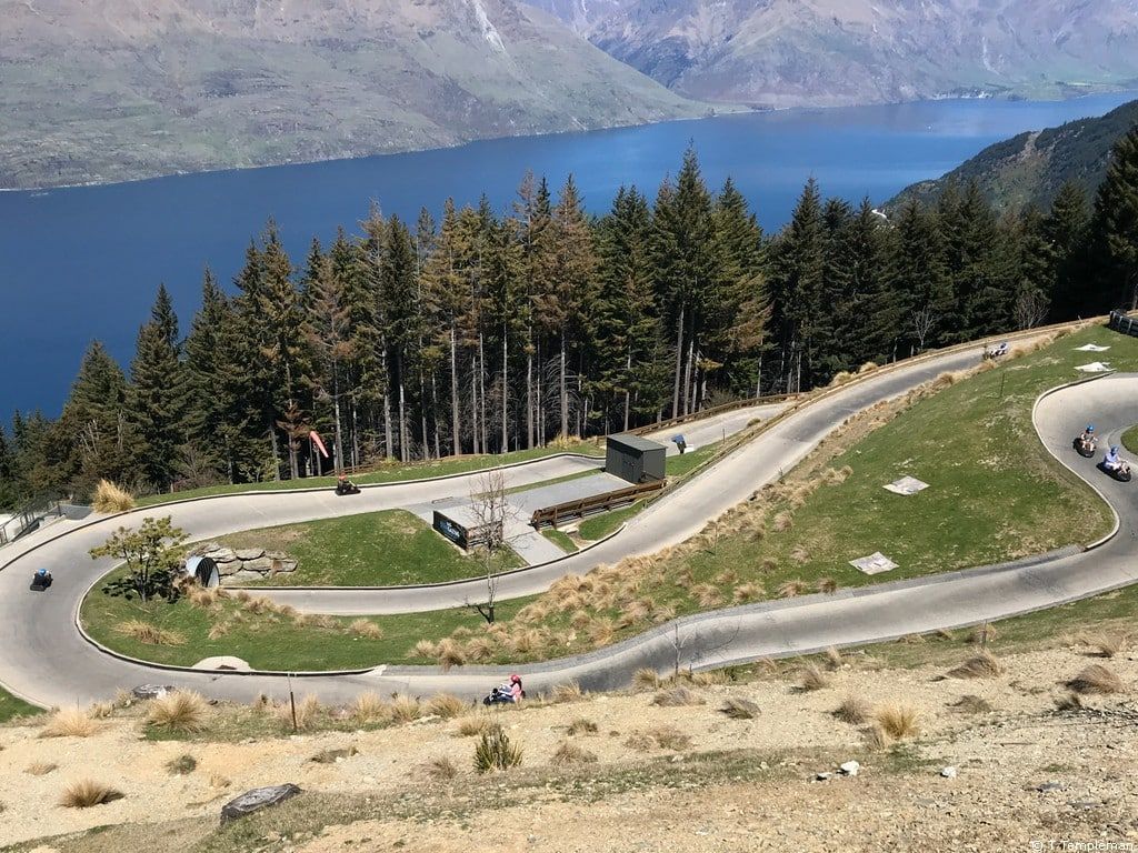 Here's all you need to know about visiting Queenstown with kids buff.ly/sFWDtZ9